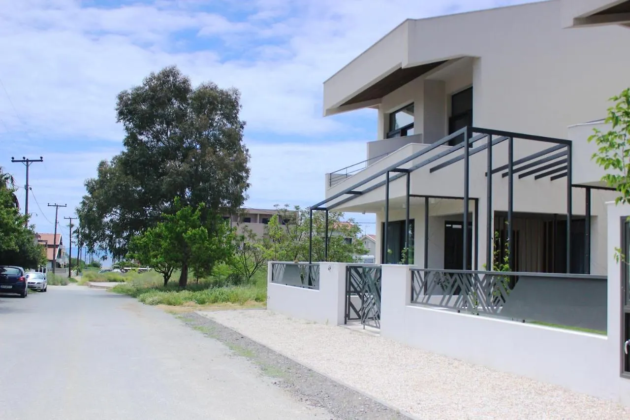 Aella Apartments Nikiti  0*, Nikiti (Sithonia) Grækenland