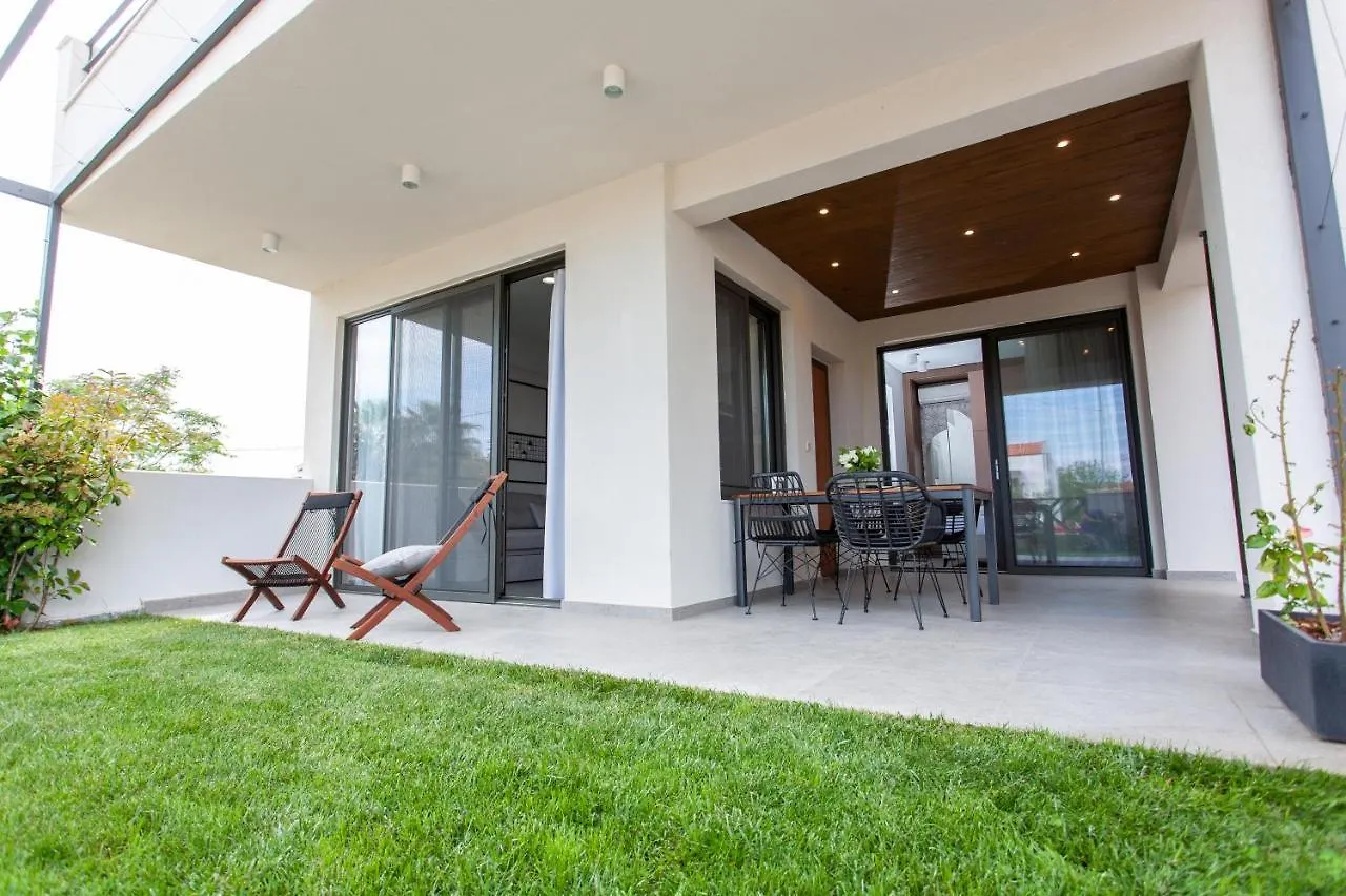 Aella Apartments Nikiti